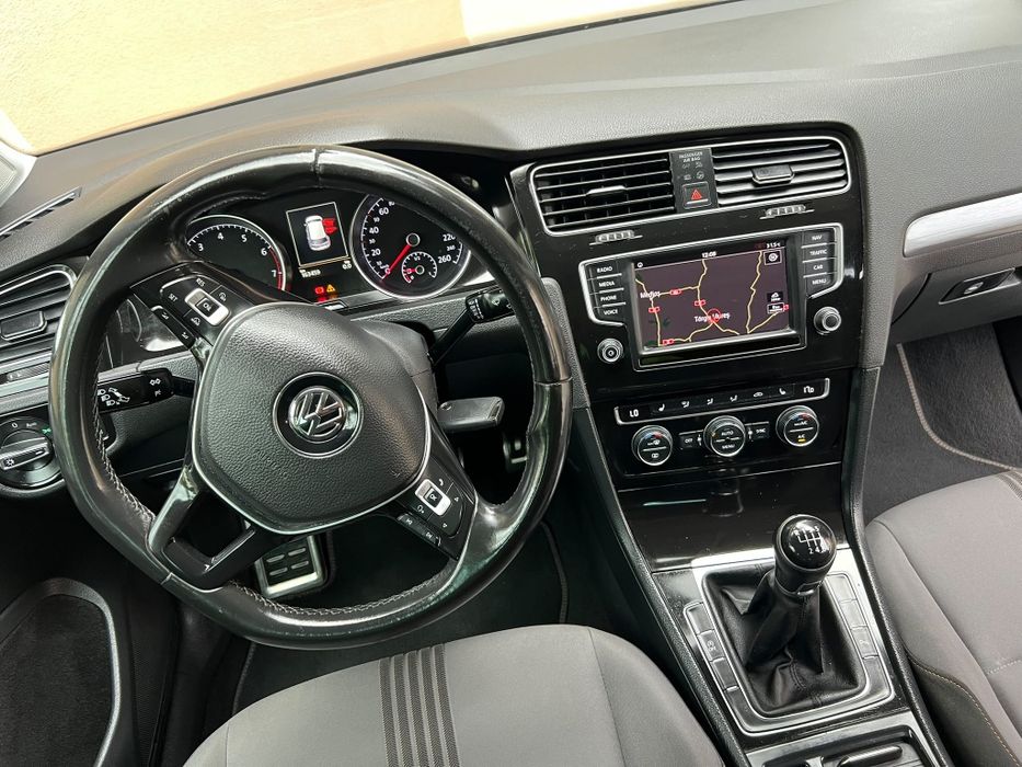 VOLKSWAGEN Golf 2016 — imagine 3