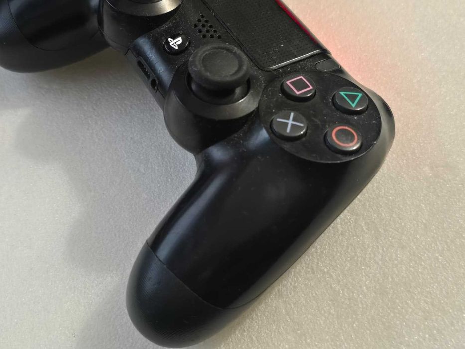 Controller Wireless Sony DualShock 4 V2 Model CUH-ZCT2E Negru Original