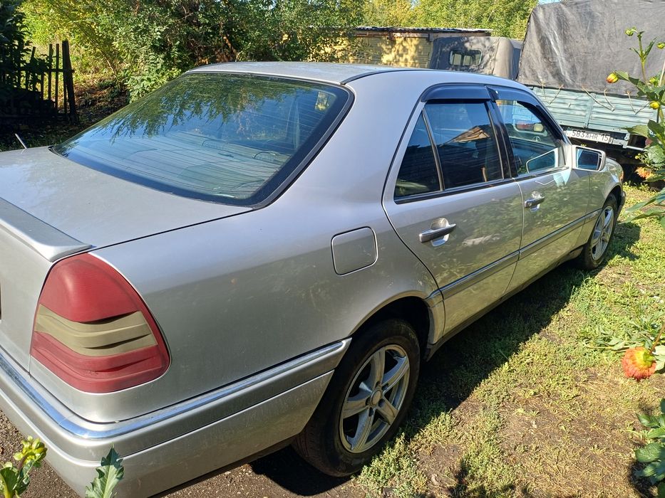 Mercedes w202 1.8