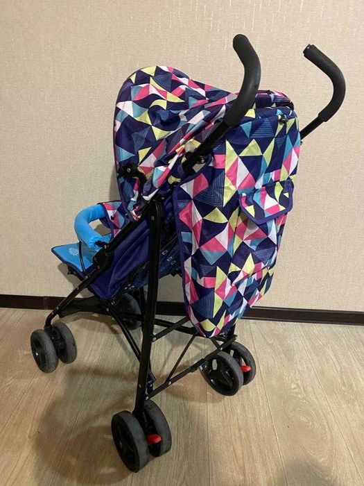 Продам коляску- трость