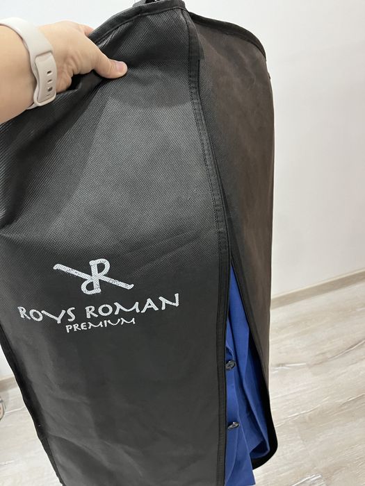 Официален мъжки костюм