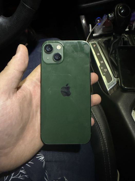 Продается Iphone 13