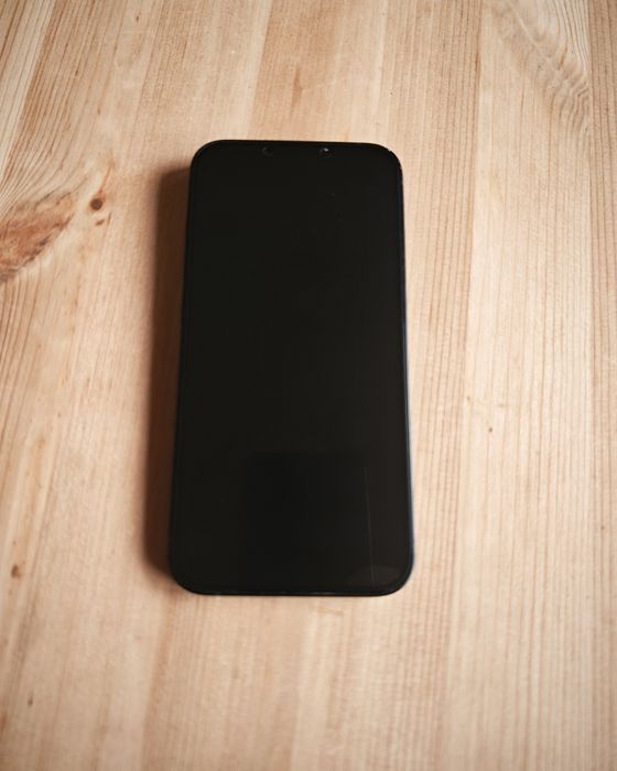 Vând iPhone 14 Black 128Gb 5G