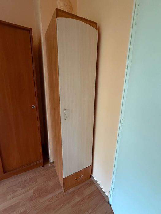 Спалня с два гардероба