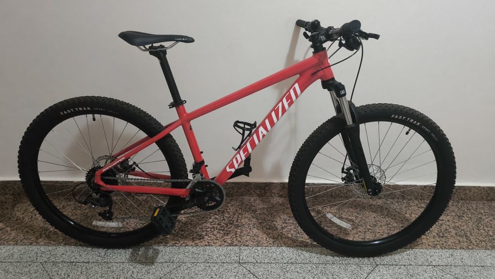 Велосипед новый Specialized .