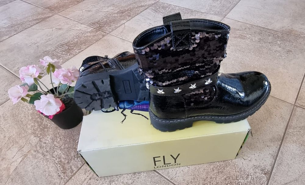 Cizme fete mărimea 33