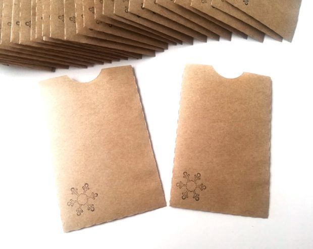 Pungulite si plicuri mici din hartie colorata