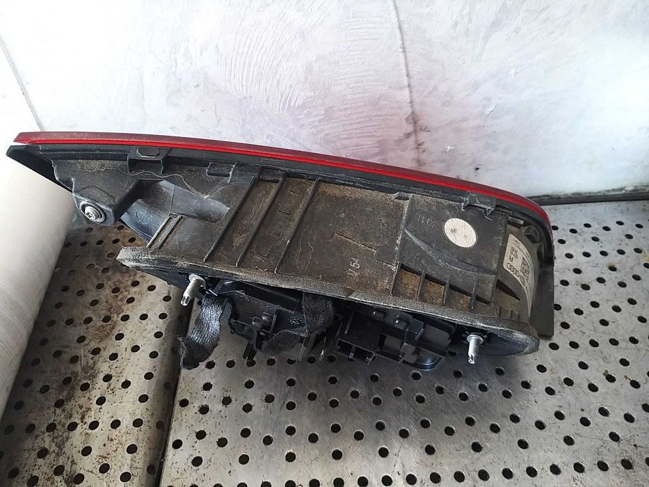 Stop tripla lampa dreapta led haion audi a3 8p sportback 8v4945076
