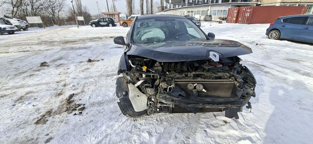 Dezmembrez Renault Megane 3 1.6B 2012