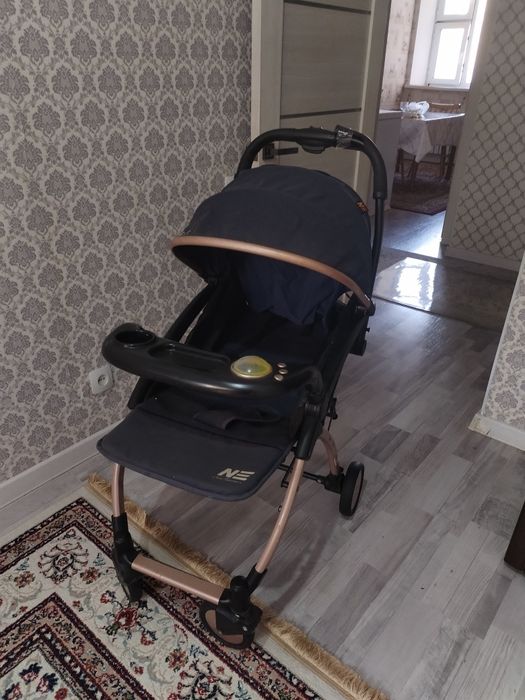 Продам коляску БУ