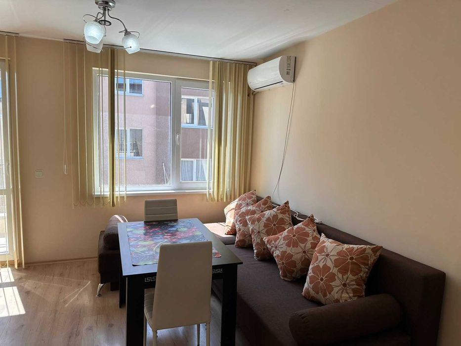 Дава се под наем Двустаен апартамент в Варна, Виница - 65 кв.м за 382.5 € - Снимка #2