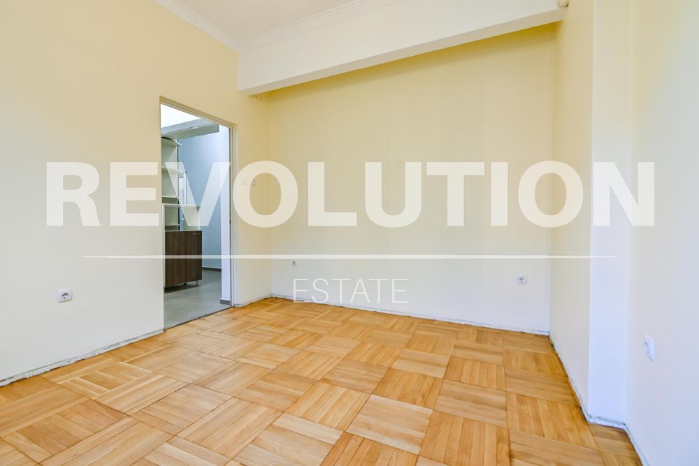 Дава се под наем Четиристаен апартамент в София, Докторски паметник - 122 кв.м за 800 € - Снимка #8