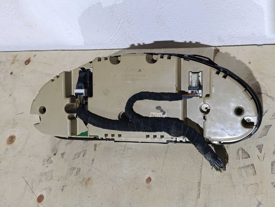 Приборная панель щиток приборов BMW E46 3 серии