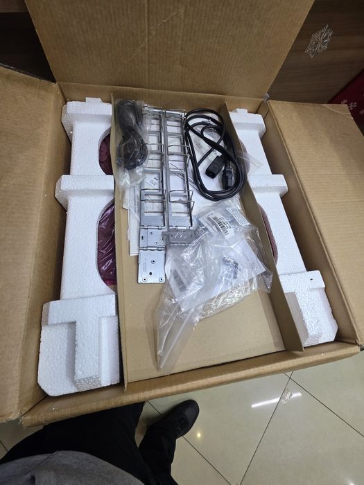 Маршрутизатор Cisco CISCO2921-V/K9