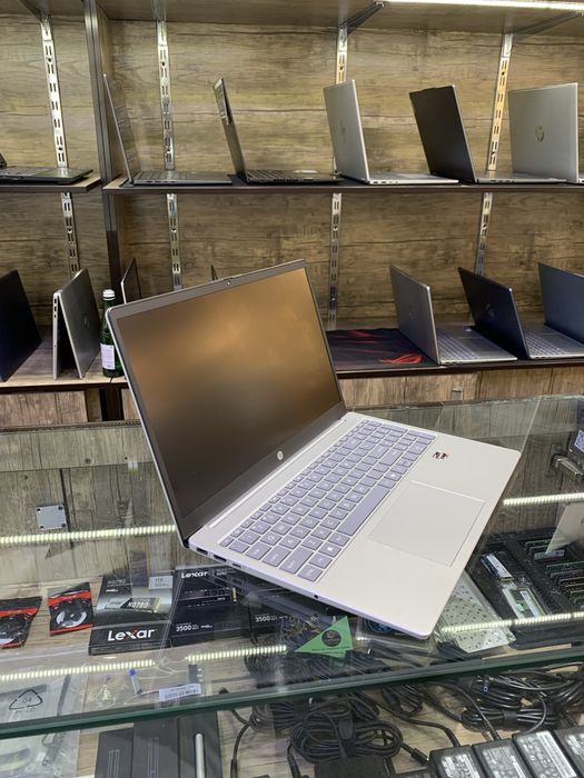 HP Laptop G10 15.6