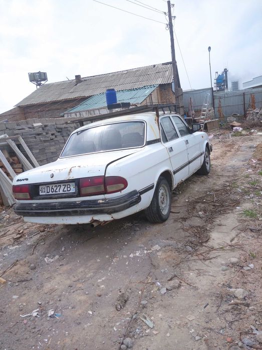 Продаю Волгу ГАЗ -31100