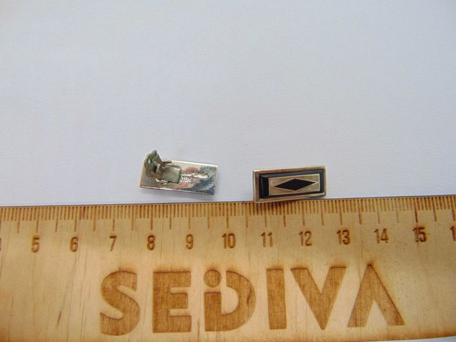 Cercei clips din argint cu onix si sidef Annie Willie