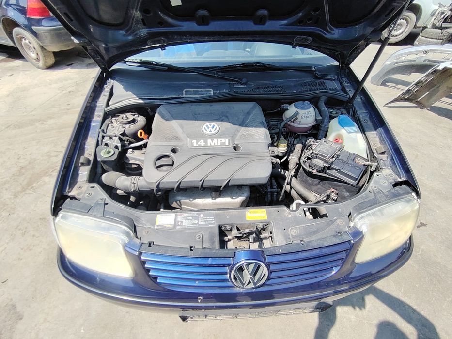 Fuzeta fata dreapta Volkswagen VW Polo 2001 1.4 MT (60 hp)