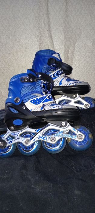 Продам детские роликовые коньки