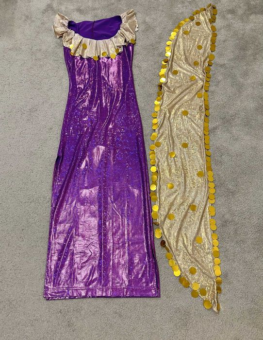 Фолклорни костюми за ориенталски танци