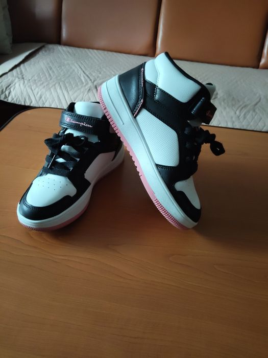 Adidași Champion Rebound 2.0 mid