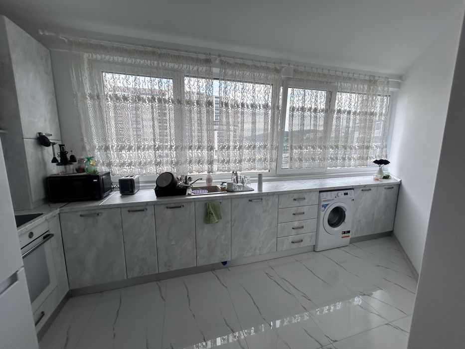 Colega de apartament