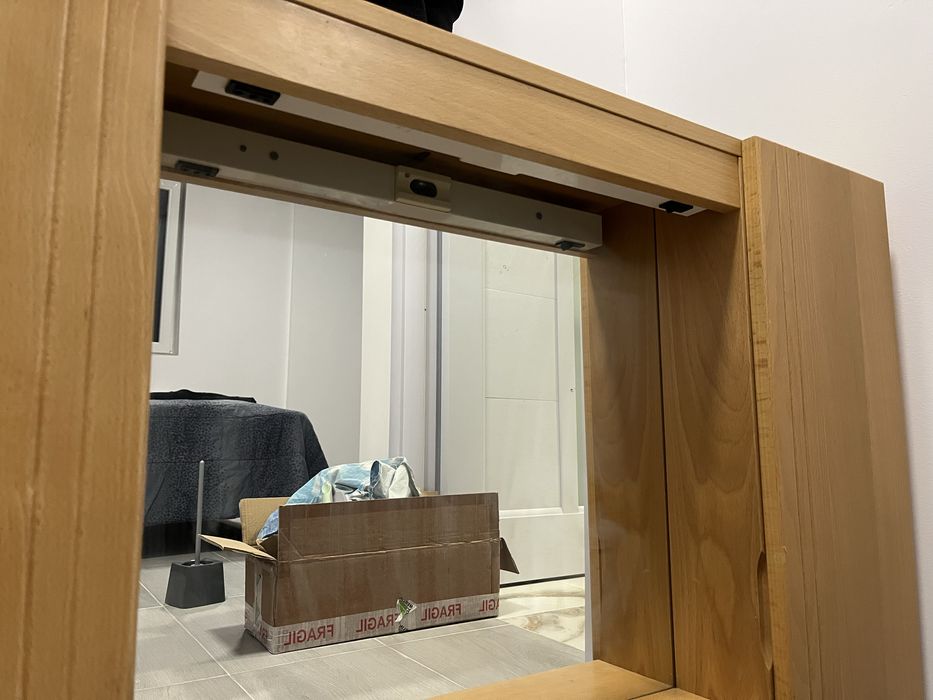 Dulap de baie cu oglinda si lumina lemn masiv