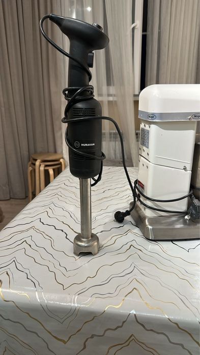 Миксер блендер кондитерская