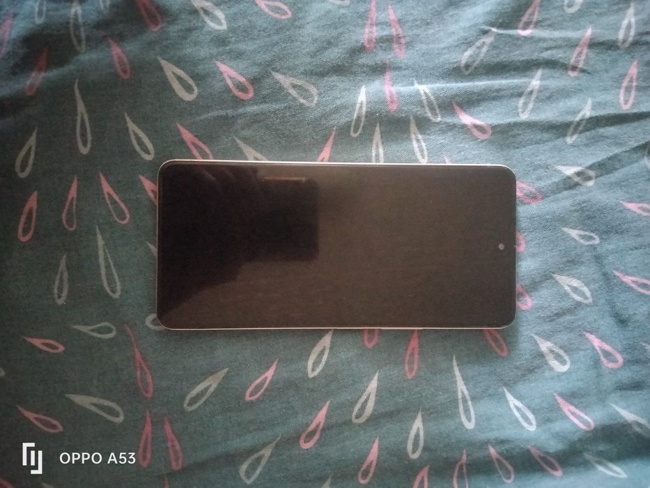 Продам телефон  vivo v 36