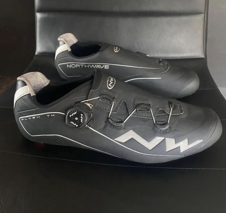 Northwave Flash TH CARBON road shoe