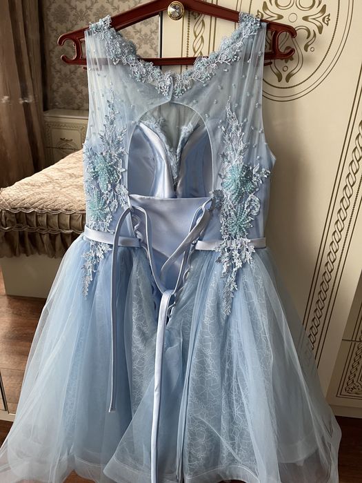 Платье на выпускной или для торжества