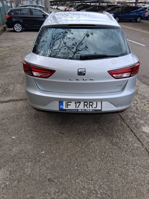 Seat leon automat , piele, faruri full led, distronic, propietar!