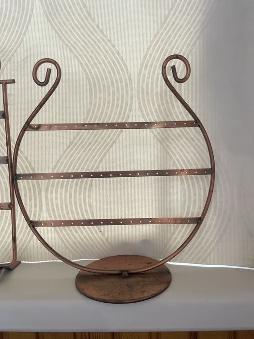 Подставка для украшений