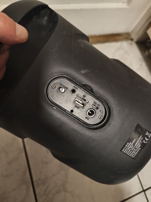 Boxa bluetooth portabilă