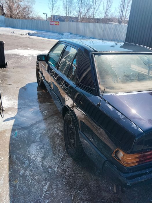 Продам mercedes benz 190