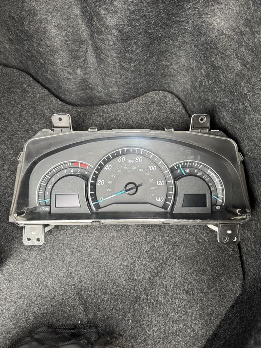 Щиток прибор на камри 50-55