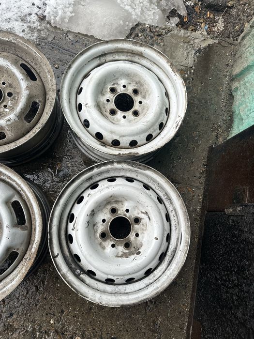 R13 штампованные диски