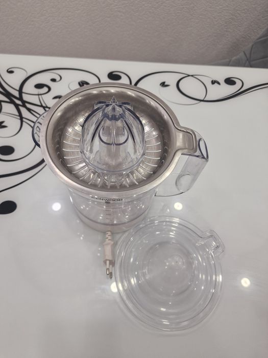 Соковыжималка для цитрусовых