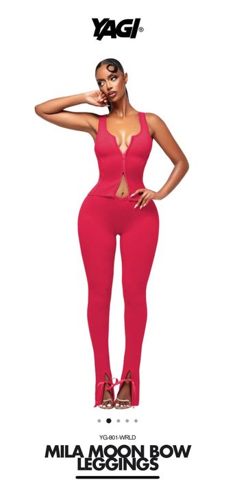 Colanti YAGI MILA MOON BOW 

-Preț-450 Ron 
-Mărimea-S

Colanții Yagi