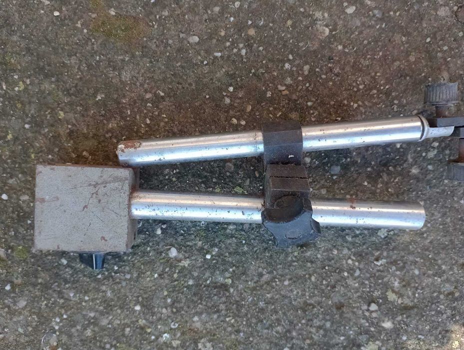 Магнитна индикаторна стойка