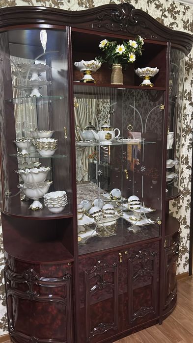 Продам Горку стенка