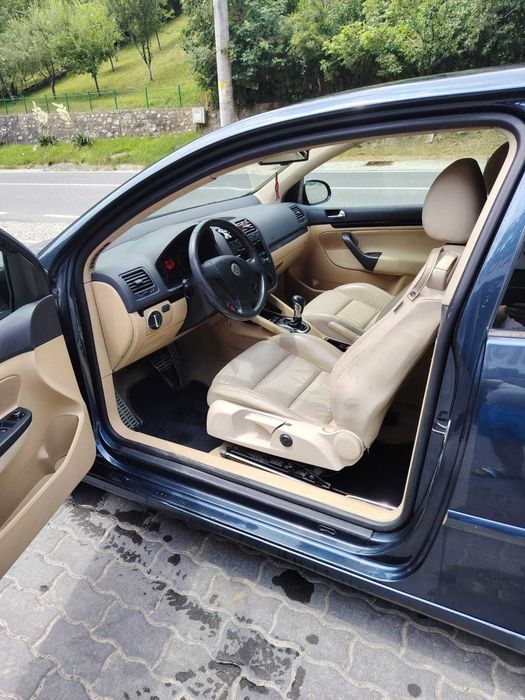 VOLKSWAGEN Golf 2004 — imagine 3