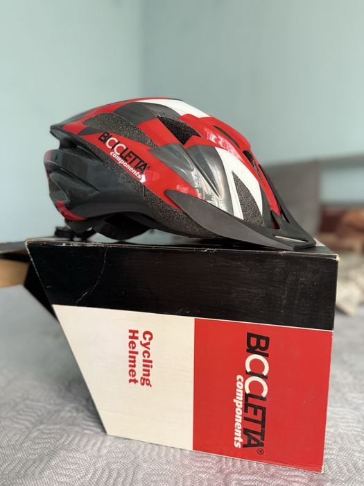Велошлем от BICICLETTA