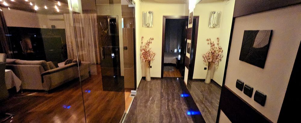 Дава се под наем Тристаен апартамент в София, Люлин 7 - 120 кв.м за 918 € - Снимка #7