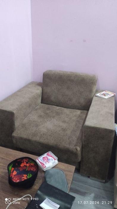 Сотилади мягкий мебел