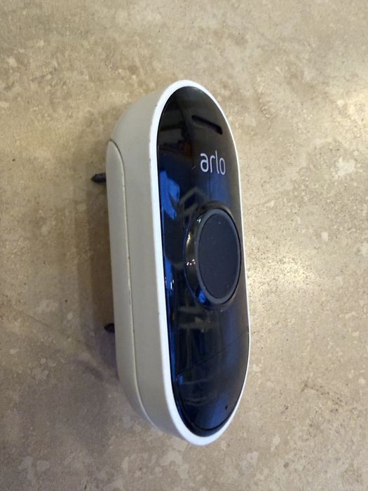 Video Interfon si Sonerie Arlo originale