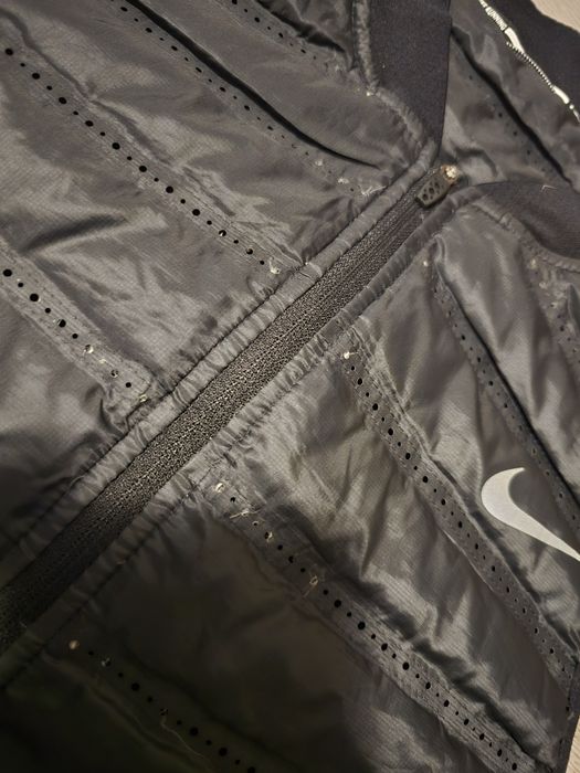 Nike елек пухен дамски S размер