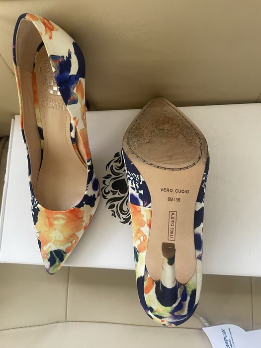 Pantofi Stiletto colorați Vince Camuto, ca noi, marime 36