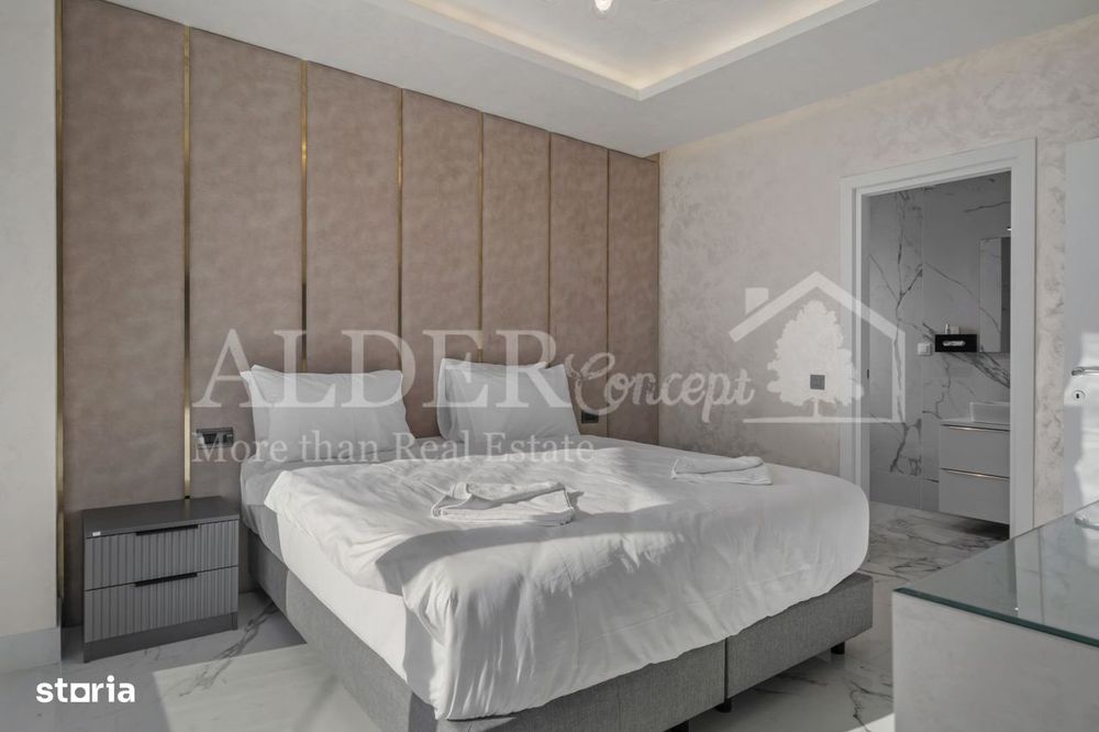 First Mamaia, Crowne Plaza, 3 Camere, Mobilat!