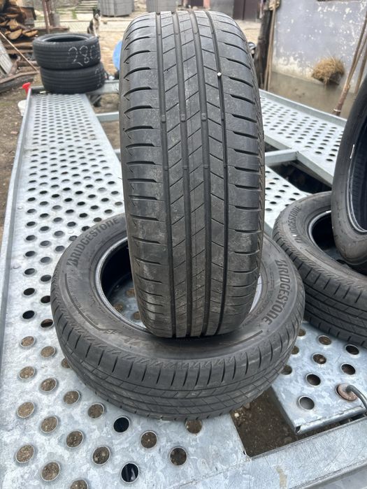 Anvelope vara 205/60 R16 Bridgestone